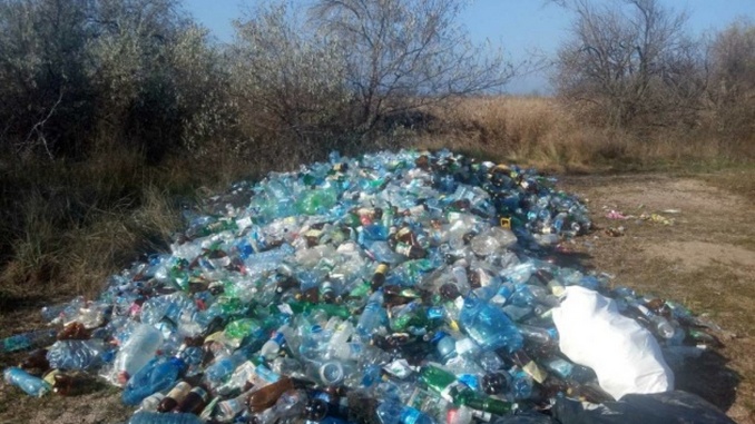 Кинбурн, мусор, пластик