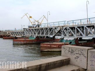 Ингульский пешеходный мост, понтонный мост в Николаеве