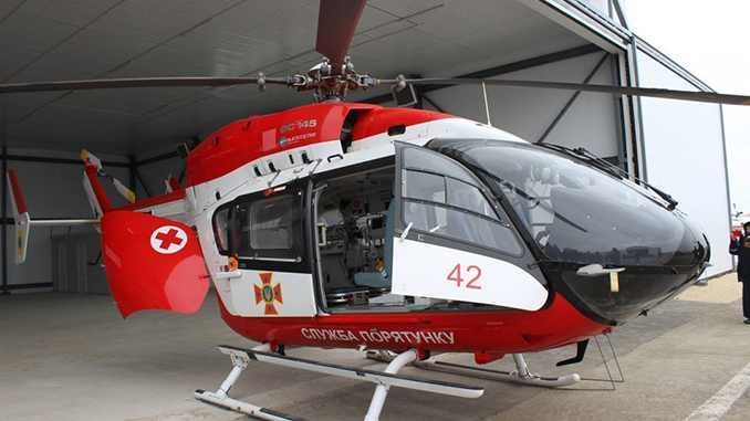 Медицинский вертолет, ГСЧС, Нацгвардия, аэромедицинская бригада, коронавирус в Украине