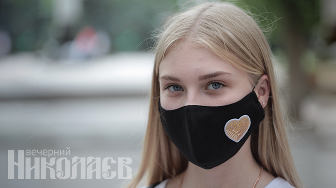 Карантин в Николаеве, защитная маска, коронавирус, (с) Фото - Александр Сайковский, ВН