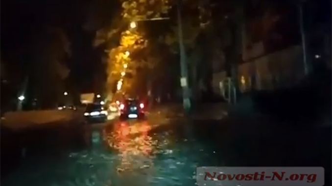 Дормашина, ливневки, ливень в Николаеве, канализация, потоп в Николаеве