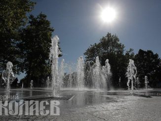 Манганариевский сквер, фонтан в Сердце города, День города, Николаев (с) Фото - Александр Сайковский