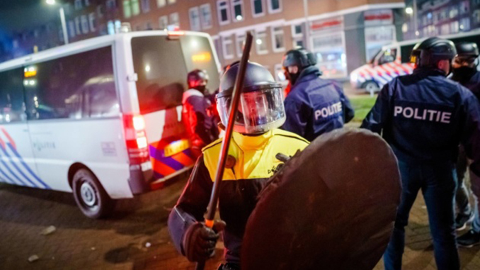 Нидерланды, акция протеста, пандемия, карантин в Европе