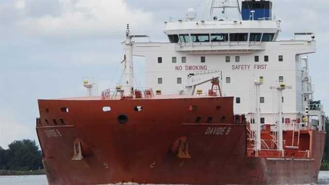 пираты атаковали танкер, танкер, новости, пираты, Бенин, мореходство, моряки ,Украина, Филиппины,
