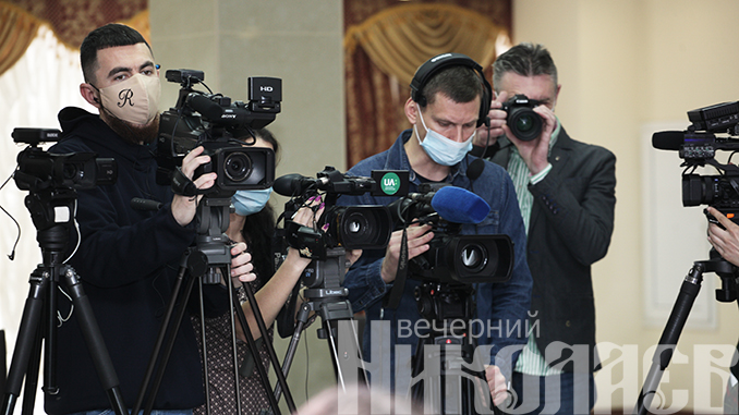 виталий ким, пресс-конференция, фото александра сайковского