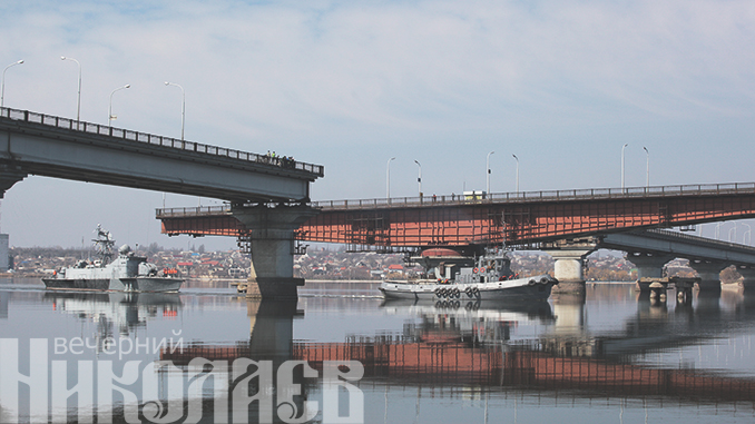 мосты николаева, варваровский мост, ингульский мост, разводка мостов, фото александра сайковского