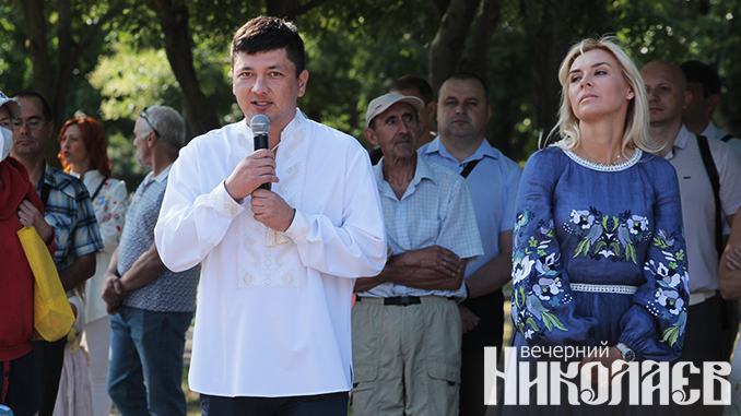БСМП, день флага, скорая помощь, николаев, фото александра сайковского