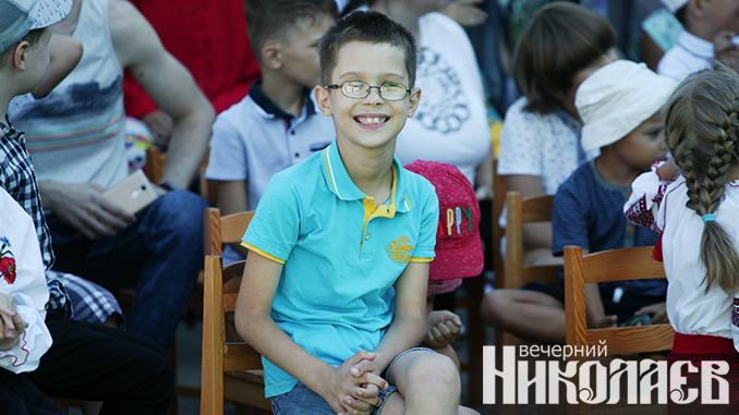 Николаев, дети-инвалиды, учебный год, мэр, департамент соцзащиты, Фото Александра Сайковского
