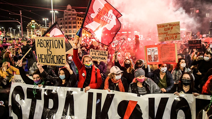 Протесты в Польше, запрет на аборты