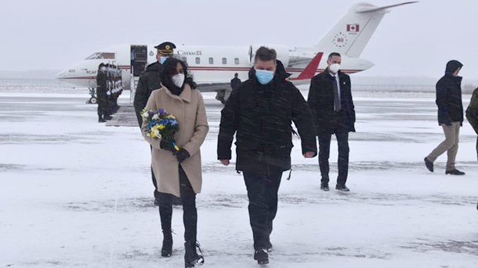 Министр обороны Канады Анита Ананд