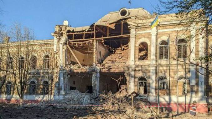 Первая украинская гимназия имени Аркаса, школа, ракетный обстрел, разрушения,